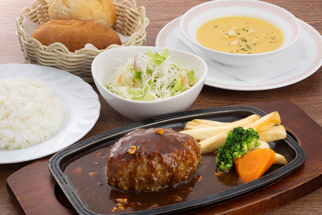 おすすめお食事メニュー | レストラン本陣 長崎県佐世保市の洋食店